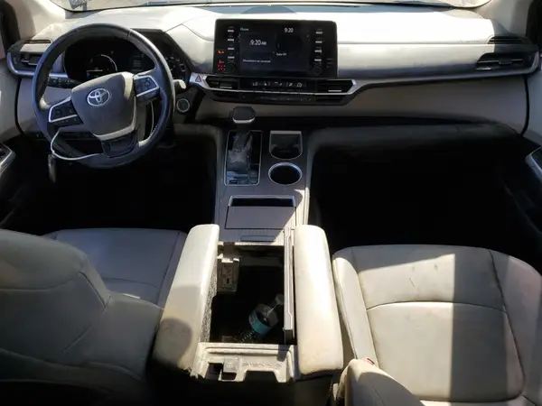 5TDYRKEC6NS130876 2022 TOYOTA SIENNA - Image 8