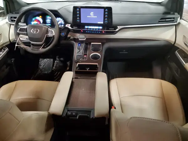 5TDYRKEC6RS193272 2024 TOYOTA SIENNA - Image 8