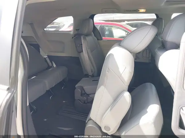 5TDYRKEC6RS194213 2024 TOYOTA SIENNA - Image 8