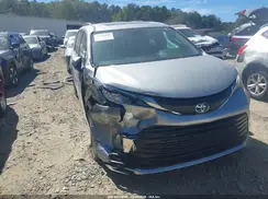 5TDYRKEC6SS288839 2025 TOYOTA SIENNA