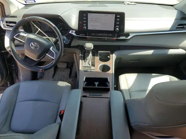 5TDYRKEC7MS006467 2021 TOYOTA SIENNA - Image 8
