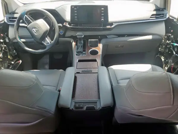 5TDYRKEC7MS011118 2021 TOYOTA SIENNA - Image 8
