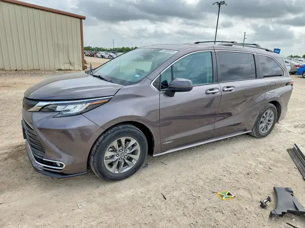 5TDYRKEC7MS029781 2021 TOYOTA SIENNA - Image 1