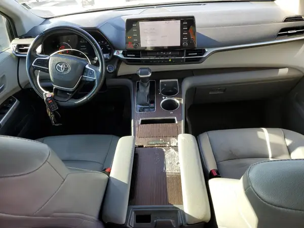 5TDYRKEC7NS094003 2022 TOYOTA SIENNA - Image 8