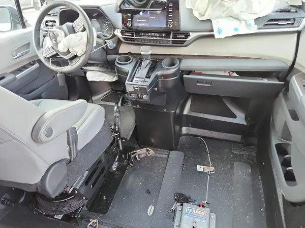 5TDYRKEC7NS129090 2022 TOYOTA SIENNA - Image 8