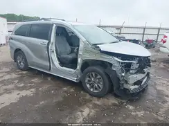 5TDYRKEC7PS147463 2023 TOYOTA SIENNA