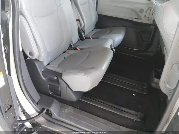 5TDYRKEC7PS155353 2023 TOYOTA SIENNA - Image 8