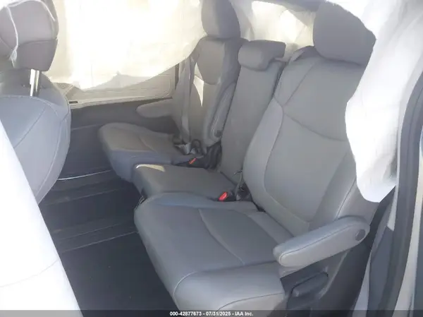 5TDYRKEC7RS186640 2024 TOYOTA SIENNA - Image 8
