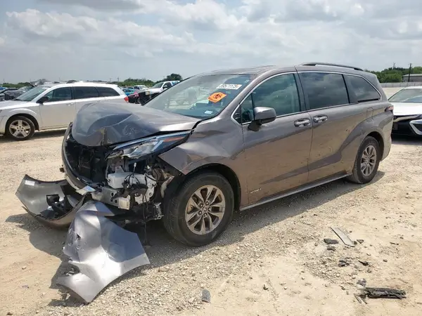 5TDYRKEC8MS006087 2021 TOYOTA SIENNA - Image 1