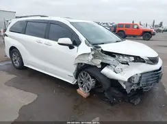 5TDYRKEC8MS007899 2021 TOYOTA SIENNA