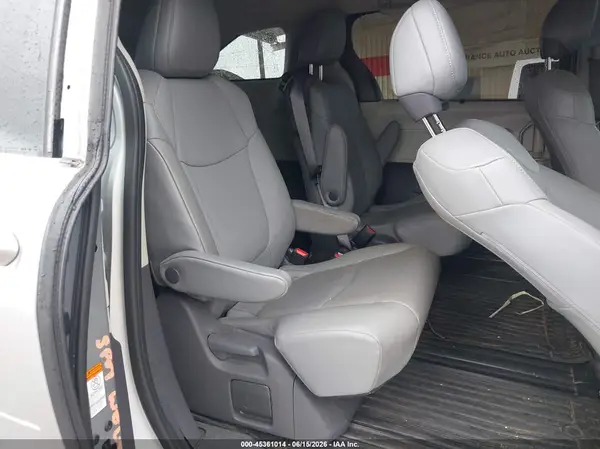 5TDYRKEC8MS010205 2021 TOYOTA SIENNA - Image 8