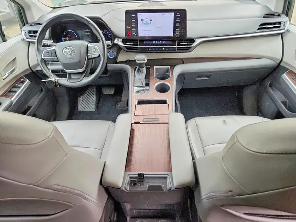 5TDYRKEC8NS080823 2022 TOYOTA SIENNA - Image 8