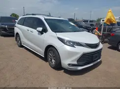 5TDYRKEC8NS090994 2022 TOYOTA SIENNA