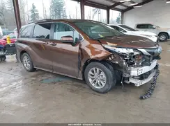 5TDYRKEC8NS114551 2022 TOYOTA SIENNA