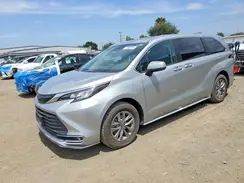 5TDYRKEC8NS119989 2022 TOYOTA SIENNA