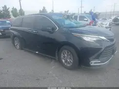 5TDYRKEC8NS123217 2022 TOYOTA SIENNA