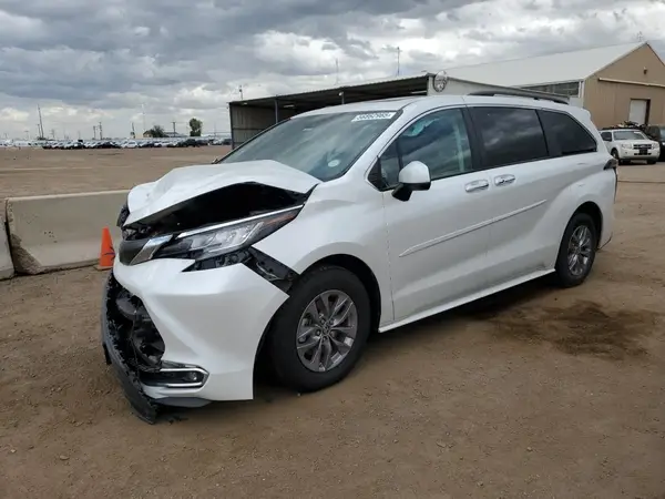 5TDYRKEC8PS155832 2023 TOYOTA SIENNA - Image 1