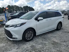 5TDYRKEC8RS185724 2024 TOYOTA SIENNA