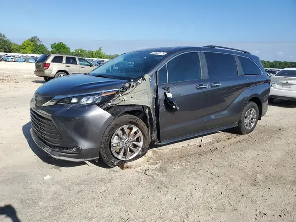 5TDYRKEC8SS226844 2025 TOYOTA SIENNA - Image 1