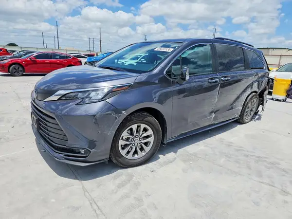5TDYRKEC8SS229761 2025 TOYOTA SIENNA - Image 1