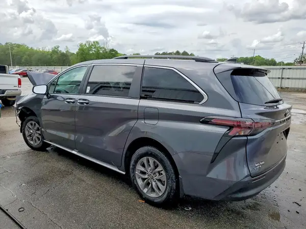 5TDYRKEC8SS250755 2025 TOYOTA SIENNA - Image 2
