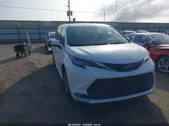 5TDYRKEC9MS004476 2021 TOYOTA SIENNA