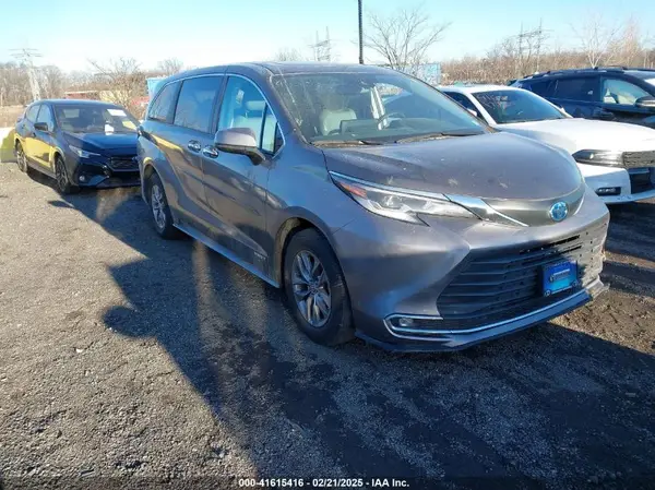 5TDYRKEC9MS006907 2021 TOYOTA SIENNA - Image 1