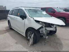 5TDYRKEC9MS031404 2021 TOYOTA SIENNA