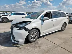 5TDYRKEC9MS039244 2021 TOYOTA SIENNA