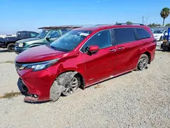 5TDYRKEC9MS056836 2021 TOYOTA SIENNA