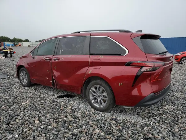 5TDYRKEC9MS066959 2021 TOYOTA SIENNA - Image 2