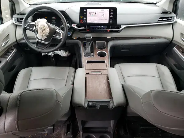 5TDYRKEC9NS091541 2022 TOYOTA SIENNA - Image 8