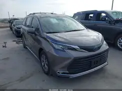 5TDYRKEC9PS153698 2023 TOYOTA SIENNA