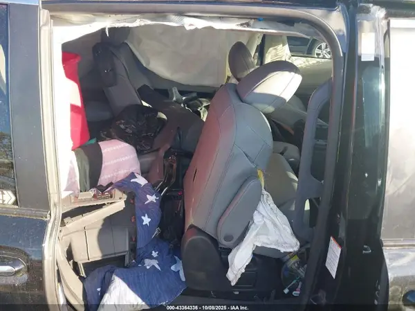 5TDYRKEC9PS156505 2023 TOYOTA SIENNA - Image 8