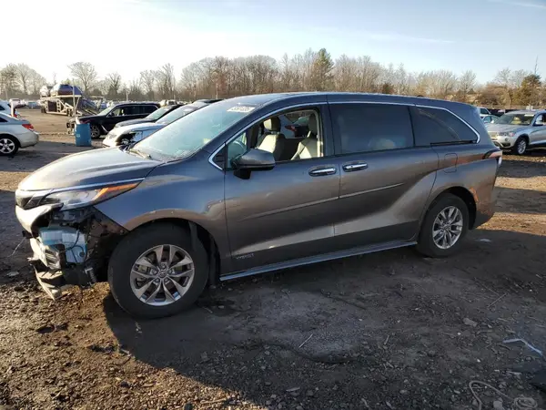 5TDYRKECXMS013087 2021 TOYOTA SIENNA - Image 1