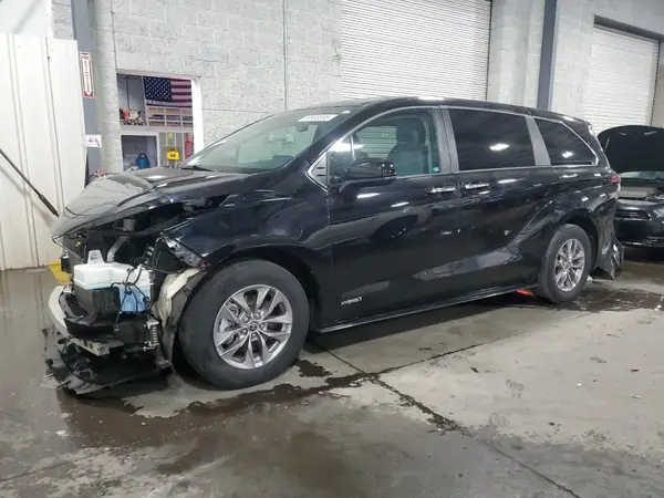 5TDYRKECXMS024686 2021 TOYOTA SIENNA - Image 1