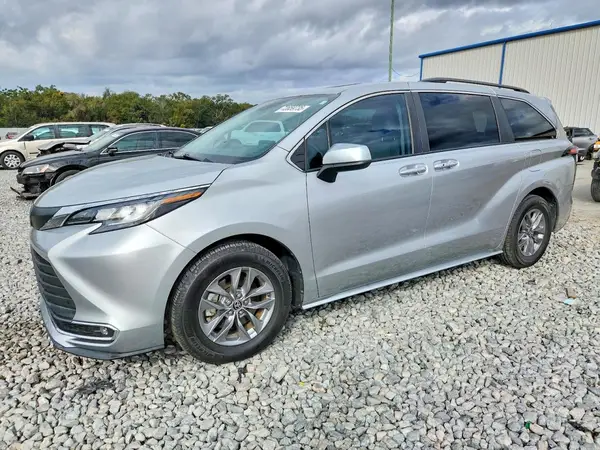 5TDYRKECXMS066971 2021 TOYOTA SIENNA - Image 1
