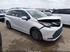 5TDYRKECXNS082489 2022 TOYOTA SIENNA