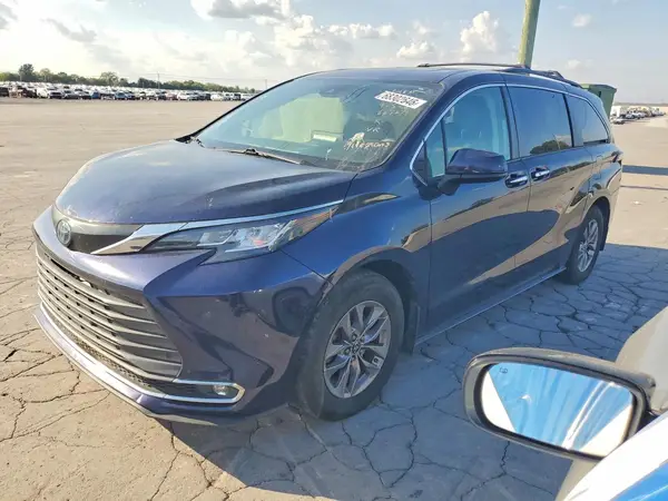 5TDYRKECXNS086767 2022 TOYOTA SIENNA - Image 1