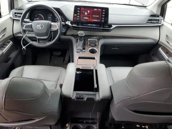 5TDYRKECXNS120089 2022 TOYOTA SIENNA - Image 8