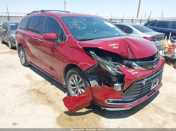 5TDYRKECXNS135210 2022 TOYOTA SIENNA - Image 1