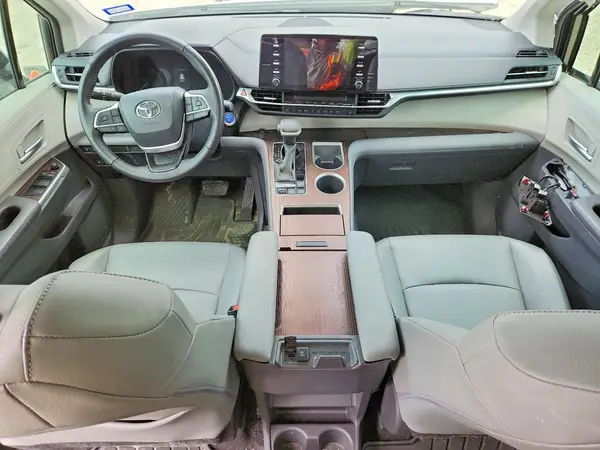 5TDYRKECXNS136129 2022 TOYOTA SIENNA - Image 8