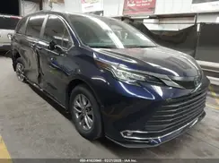 5TDYRKECXPS142113 2023 TOYOTA SIENNA
