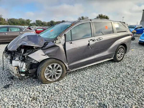 5TDYRKECXPS175287 2023 TOYOTA SIENNA - Image 1