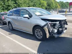 5TDYRKECXPS175807 2023 TOYOTA SIENNA