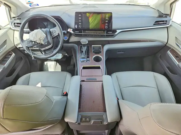 5TDYRKECXRS181593 2024 TOYOTA SIENNA - Image 8