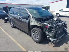 5TDYRKECXRS189550 2024 TOYOTA SIENNA