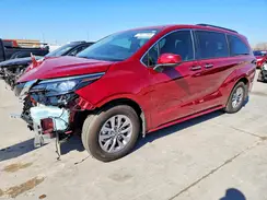 5TDYRKECXSS281327 2025 TOYOTA SIENNA
