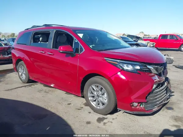 5TDYRKECXTS311718 2026 TOYOTA SIENNA - Image 1