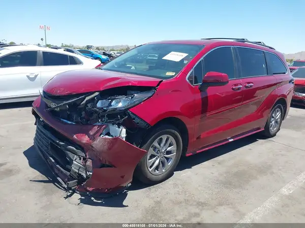 5TDYRKECXTS311718 2026 TOYOTA SIENNA - Image 2